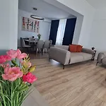 Solid Magic 3* Mamaia