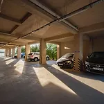 Solid Magic Aparthotel