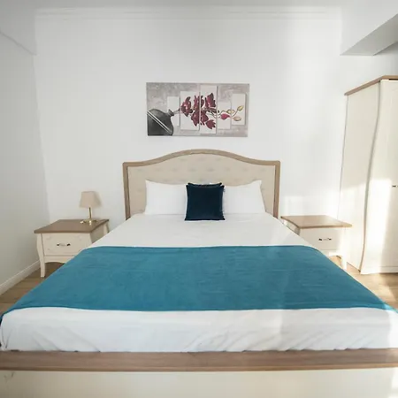 Lejlighedshotel Solid Magic 3*