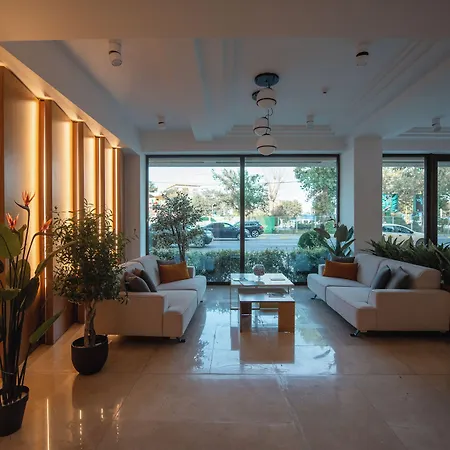 Solid Magic Apartmanhotel 4*