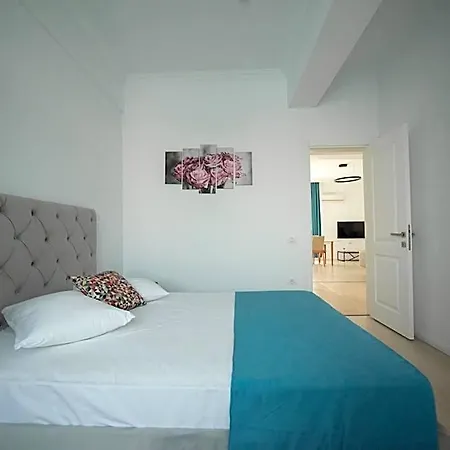 Solid Magic Aparthotel Mamaia